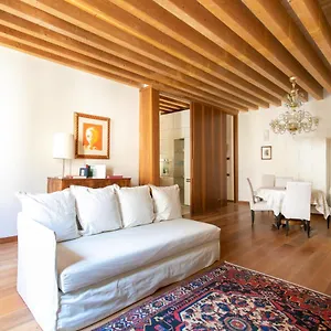 Calle Teatro Vecchio - Apartment
